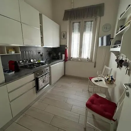 Da Paola & Chiara Apartamento Viareggio